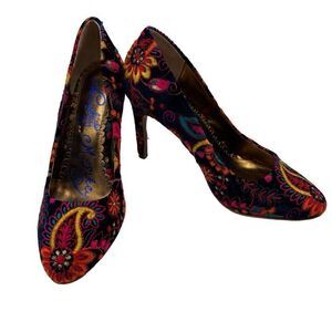 Naughty Monkey Floral Paisley Embroidered Heels Multicolored Size 8